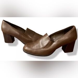 Designer Laura Scott Brown Block Heeled Loafers, Size 7.5 M
